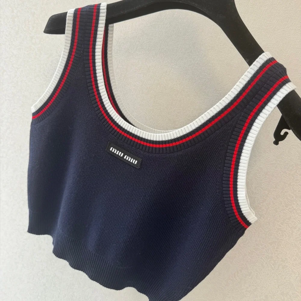 Miu Miu simple round-neck knitted tank top - Picture 3 of 4